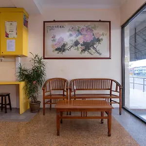 2* Hotel Fully Johor Jaya