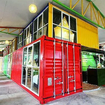 ** Penzion Container Gardenstay Johor Bahru Malajsie